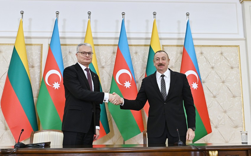 President of Lithuania congratulates Ilham Aliyev