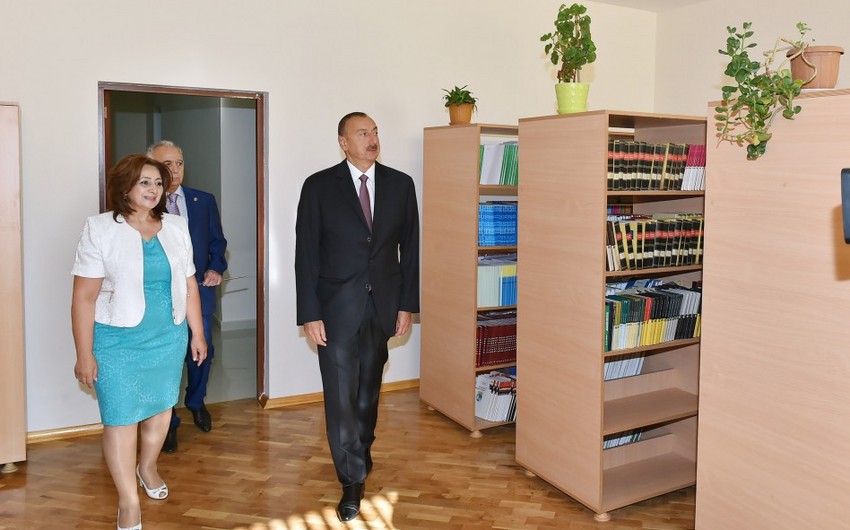 Президент Ильхам Алиев ознакомился с состоянием Техническо-гуманитарного лицея в Насиминском районе после реконструкции