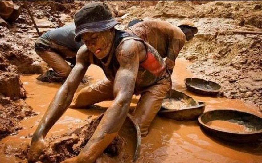 Nigeriyada 30-dan çox qızıl çıxaran şəxs qətlə yetirilib