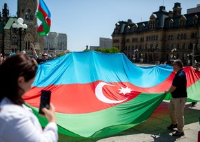 Kanada parlamenti qarşısında Azərbaycan bayrağı qaldırılıb