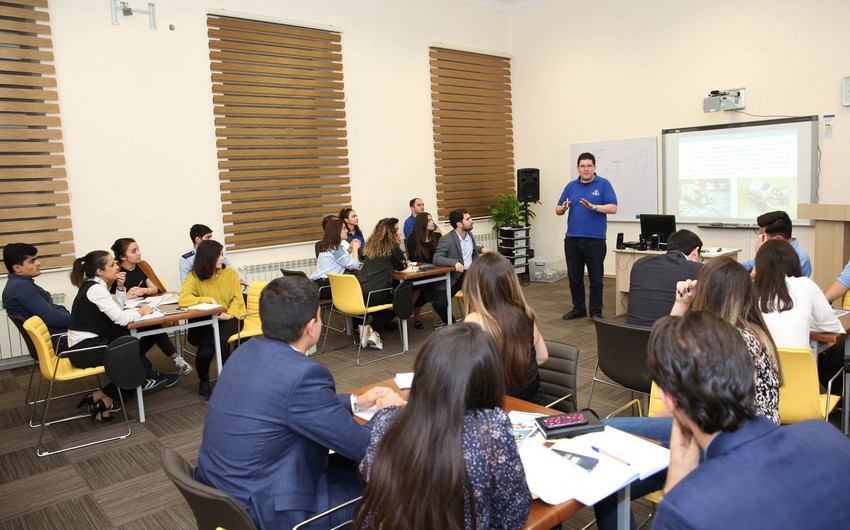 Innovation from BHOS: Robots were used in business education for the first time in Azerbaijan