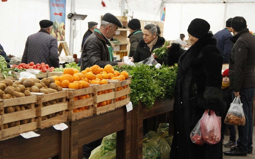 Yeni il qabağı Biləsuvar bazarında vəziyyət: bəzi məhsullar ucuzlaşıb, bahalaşanlar da var