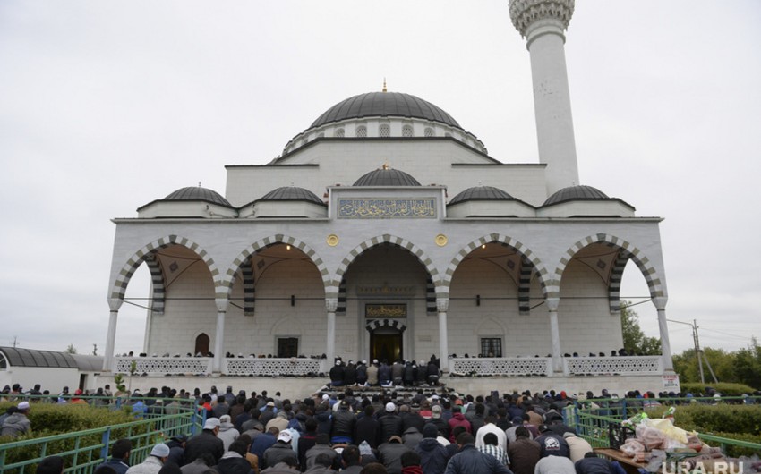 Azərbaycanlılar Yekaterinburqda məscid inşa edəcəklər
