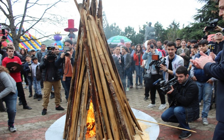 Gürcüstanda Novruzun milli bayram olması tələbi ilə petisiya hazırlanıb