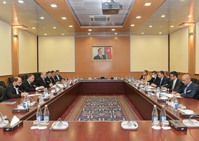 Azerbaijan and Iraq discuss cooperation in ICT