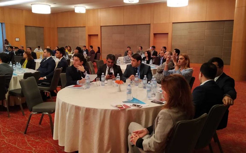 В Баку проходит форум RiskTech