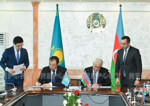 Между Азербайджаном и Казахстаном подписано соглашение о логистике и реализации совместных проектов