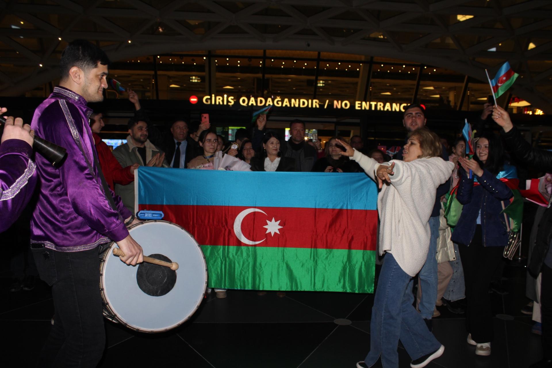 Заняли первое место на международном. Азербайджан в первом месте. Бакинские азербайджанцы.