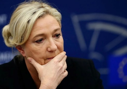 Европарламент намерен взыскать крупную сумму с кандидата в президенты Франции