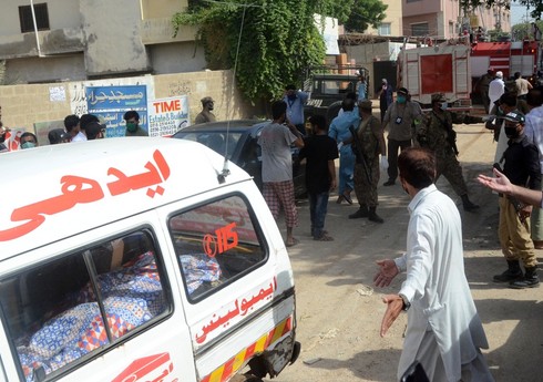 Тяжелое ДТП в Пакистане: 15 погибших, 20 раненых