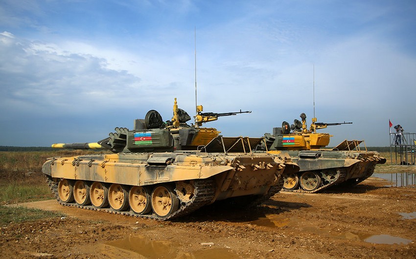 Azerbaijani tank crews continue preparations for semi-finals