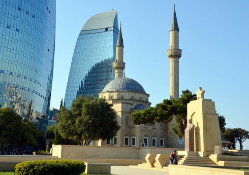 В Азербайджане женщины также смогут совершать религиозные обряды
