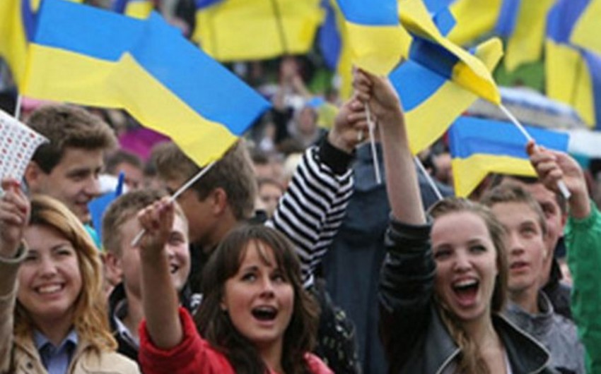 Ukrayna əhalisi ötən il 198 min nəfər azalıb