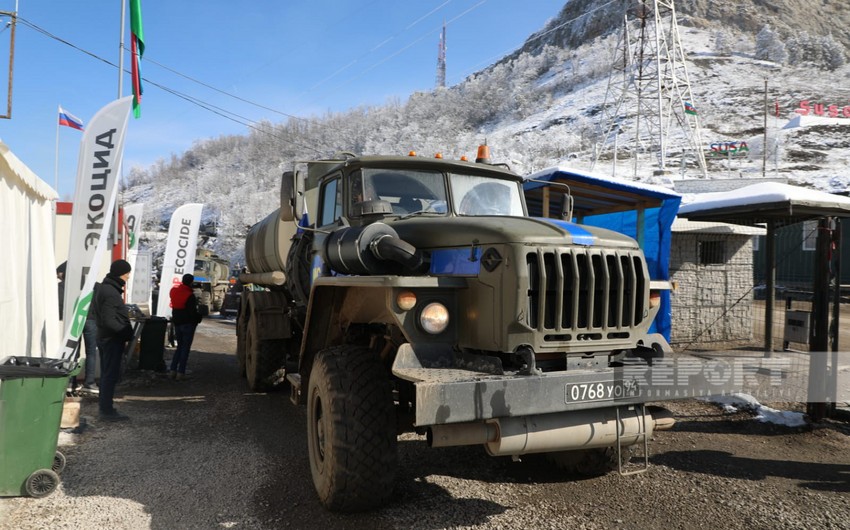 54 cars of Russian peacekeepers move freely on Khankandi-Lachin road