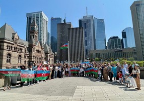Kanadanın Toronto şəhərində Azərbaycan bayrağı ucaldılıb