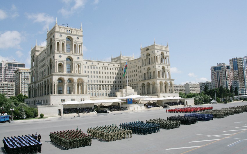 ​В этом году военный парад в Азербайджане проводиться не будет
