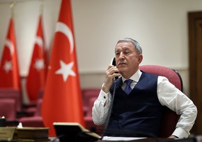 Министры обороны Турции и Украины поговорили по телефону 