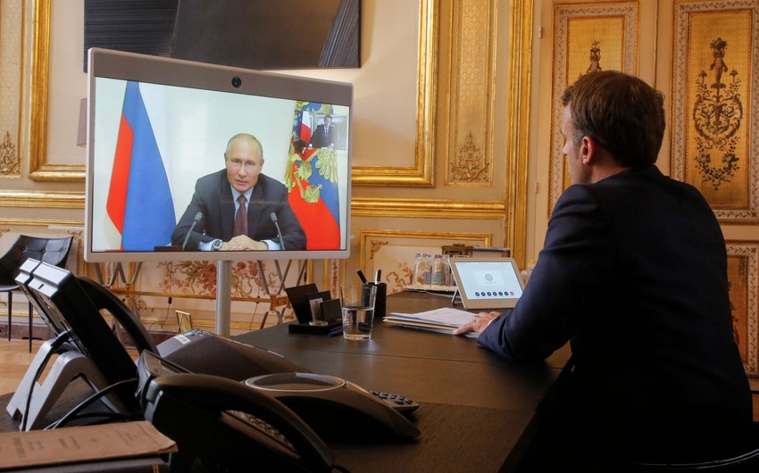 Putin Makronla Ukraynadakı vəziyyəti müzakirə edib