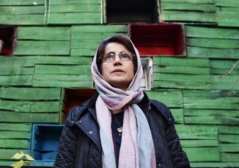 В Иране госпитализирована объявившая голодовку правозащитница