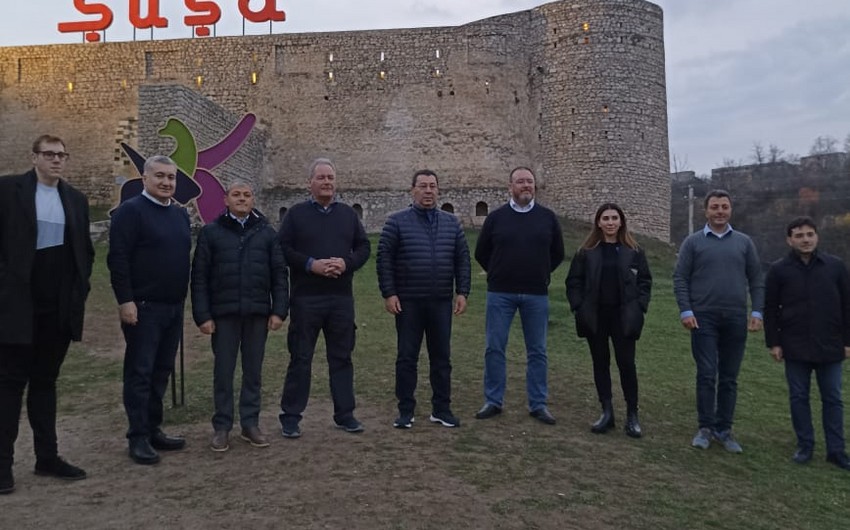 Члены межпарламентской группы дружбы Британия-Азербайджан посетили Шушу