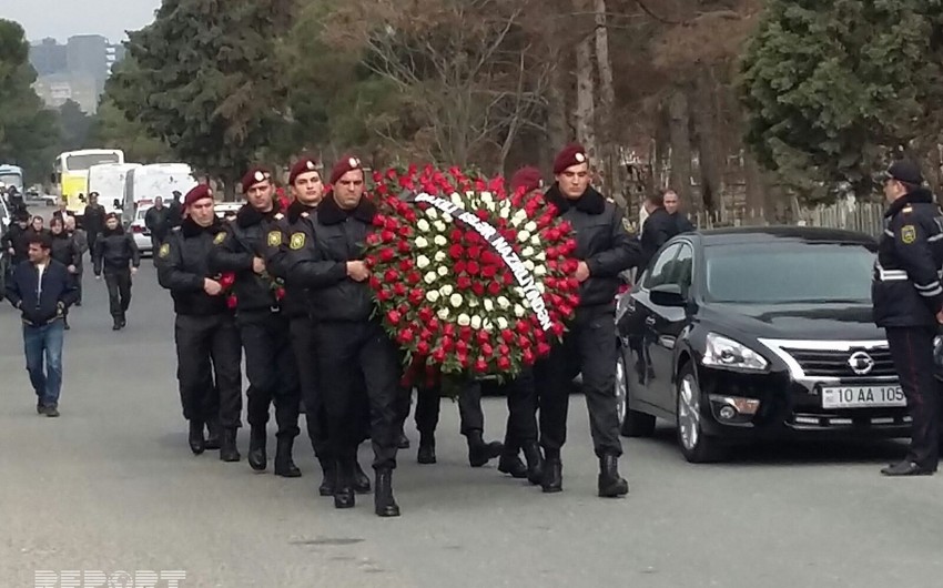 Состоялись похороны погибших в Нардаране полицейских - ОБНОВЛЕНО - ФОТО