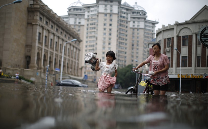 Из-за наводнений в Центральном Китае эвакуированы 260 тысяч человек