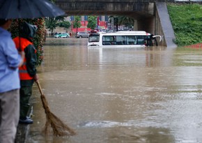 6 killed in record southwest China rains