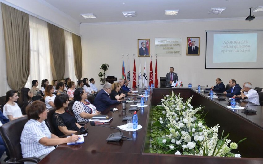 Oilmen Day celebrated at Baku Higher Oil School