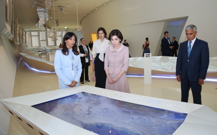 First Lady of Uzbekistan Ziroatkhon Mirziyoyeva visits Heydar Aliyev Center