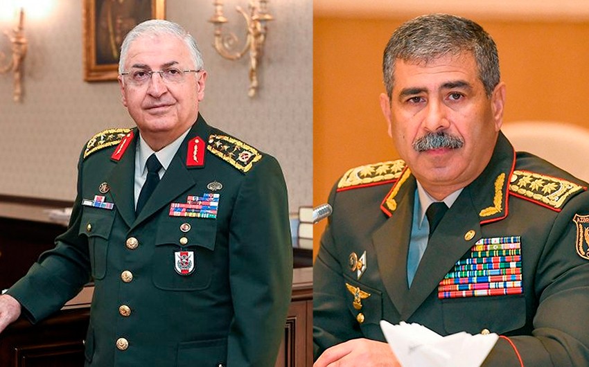 Azerbaijani and Turkish defense ministers hold phone conversation