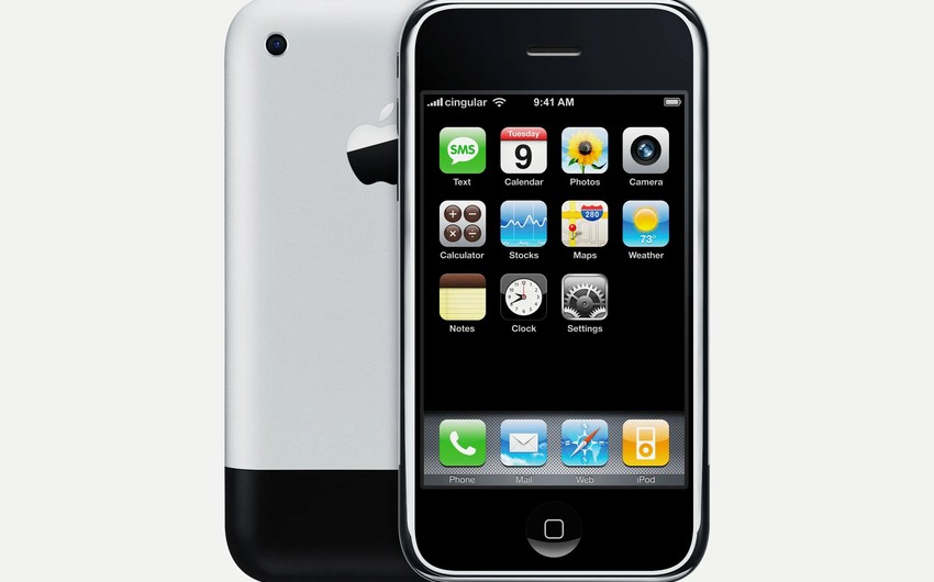 IPhone первого поколения продали на аукционе почти за $40 тыс.
