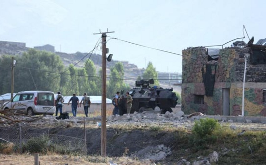 Türkiyədə kamikadze hücumu: 2 ölü, 24 yaralı - FOTO