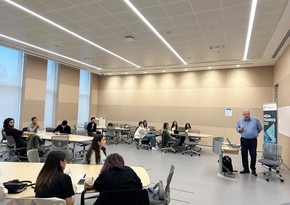 Университет ADA и MEDİA организуют лекции для студентов в рамках проекта Visiting Lecturer