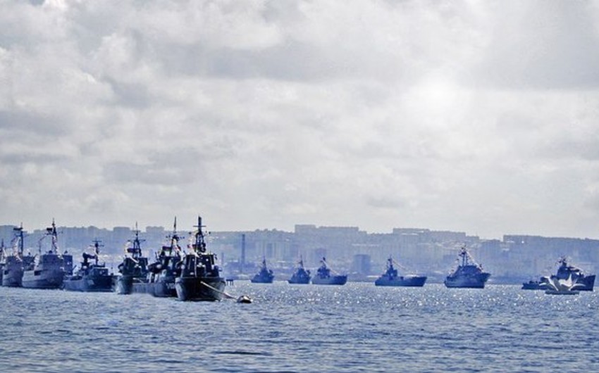 Russian marines begin complex drills in the Caspian Sea