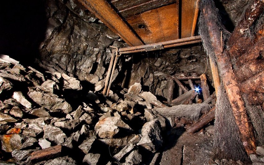 При обвале шахты в ДР Конго погибли 14 человек