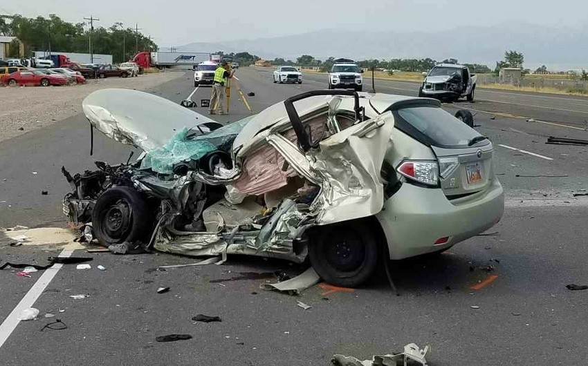 МВД Азербайджана: Минувшим днем в автоавариях погибли 4 человека