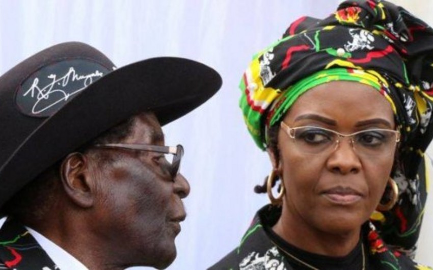 Жену Мугабе призвали покинуть ряды правящей партии