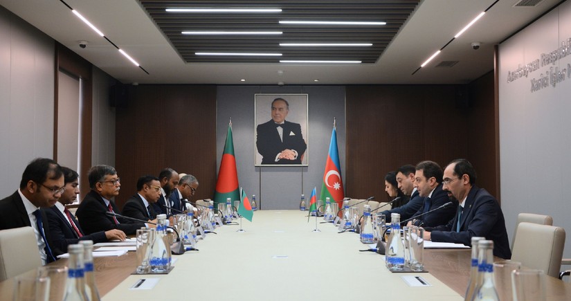 Azerbaijani, Bangladeshi MFAs hold political consultations