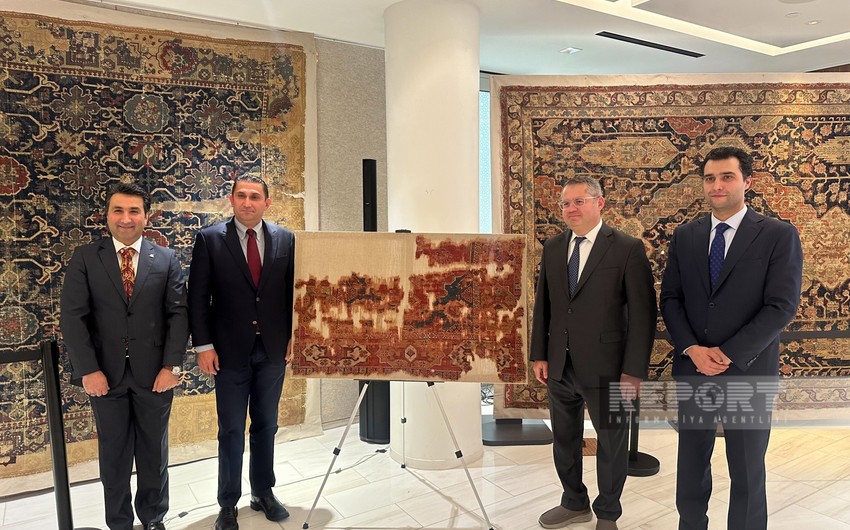 В Нью-Йорке состоялась выставка редких азербайджанских ковров периода Сефевидов