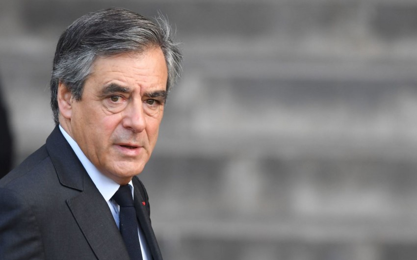 Генпрокуратура Франции потребовала пять лет тюрьмы для экс-премьера