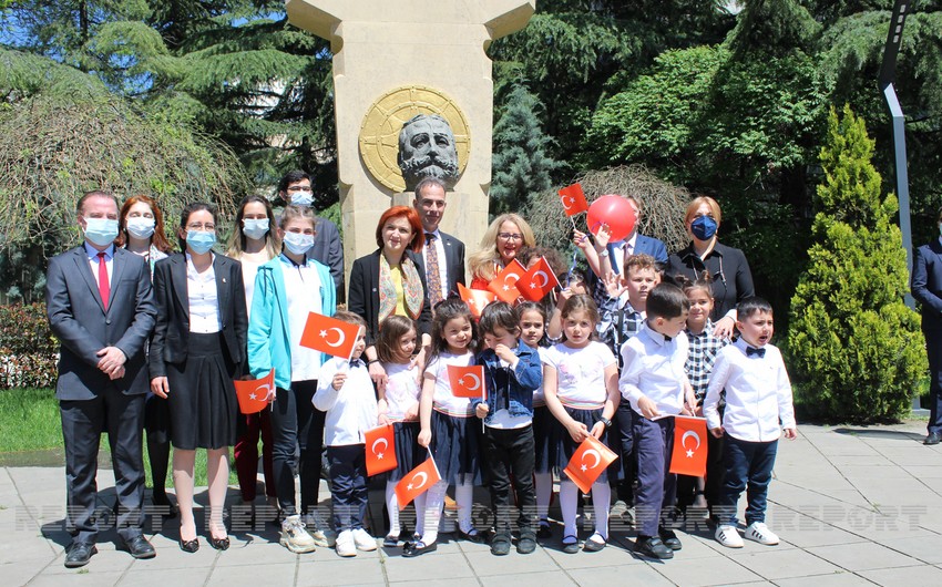 Tbilisi hosts national holiday of Turkey