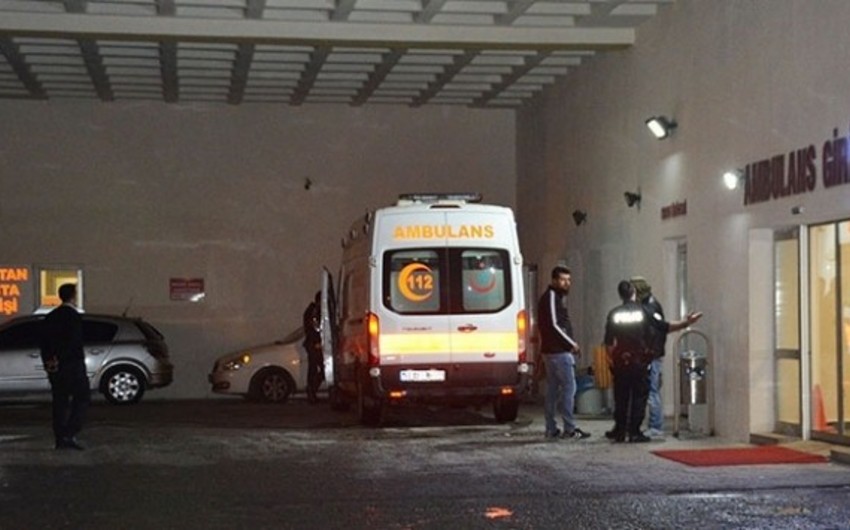 Police car returning from the rally in Turkey upended, 16 people were wounded