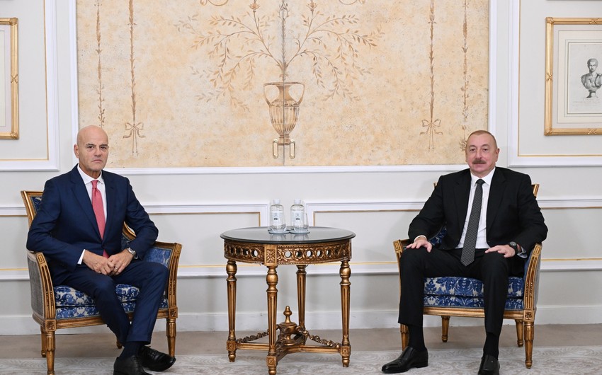 President Ilham Aliyev meets with CEO of Italian company Eni S.p.A. in Rome