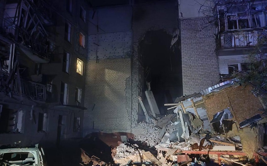 В результате обстрела ВС РФ жилого дома в Николаеве есть погибшие и раненые