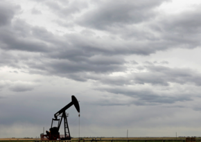 US oil sector prepares for Hurricane Laura