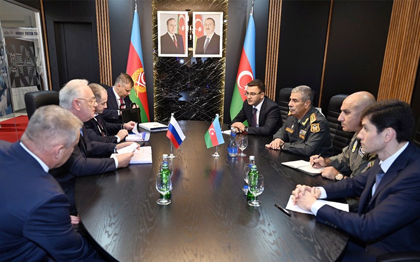 Azerbaijan, Russia discuss prospects for military-technical cooperation 