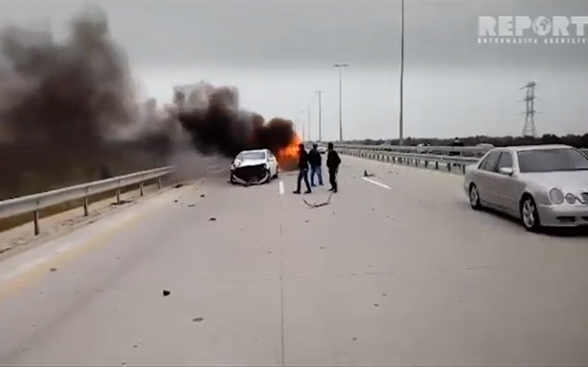 В Баку произошло тяжелое ДТП, трое сгорели заживо - ВИДЕО -ОБНОВЛЕНО