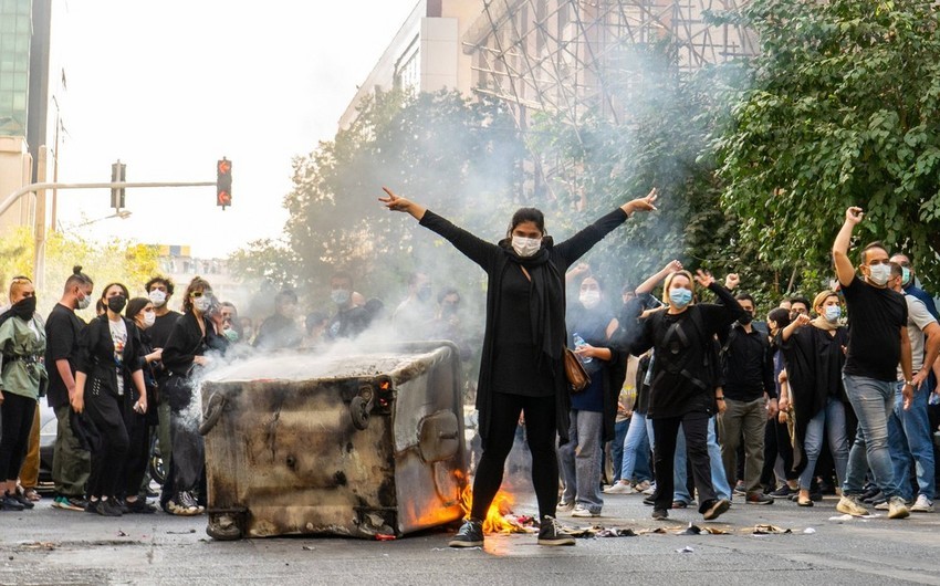 В Иране казнят 19-летнего протестующего, слухи о замене казни на тюремный срок не подтвердились  