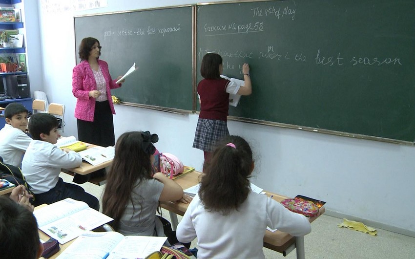 ​Минобразования Азербайджана обнародовало количество педагогов, зарплата которым повышена