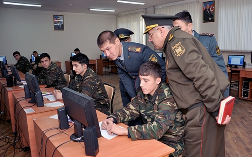Делегация минобороны Казахстана посетила Военный лицей имени Д.Нахчыванского